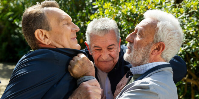 Roberto, Renato e Raffaele / Un posto al sole (foto RAI)