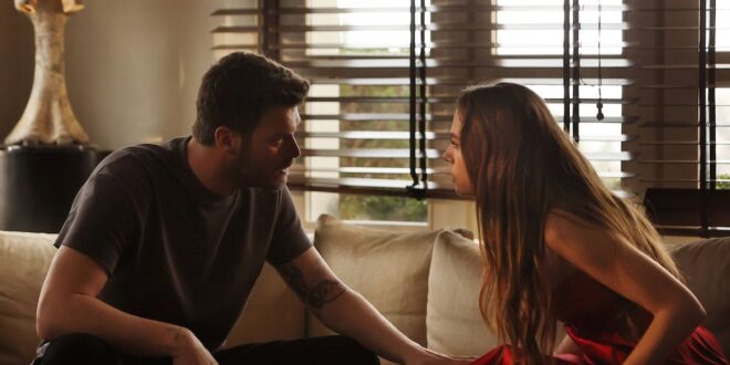 Aslan e Devin / The family (foto Mediaset)