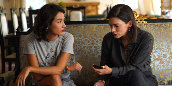 Selin e Eylul / Everywhere i go (foto Mediaset)