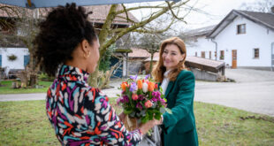 Nicole e Alexandra / Tempesta d'amore (foto Mediaset)